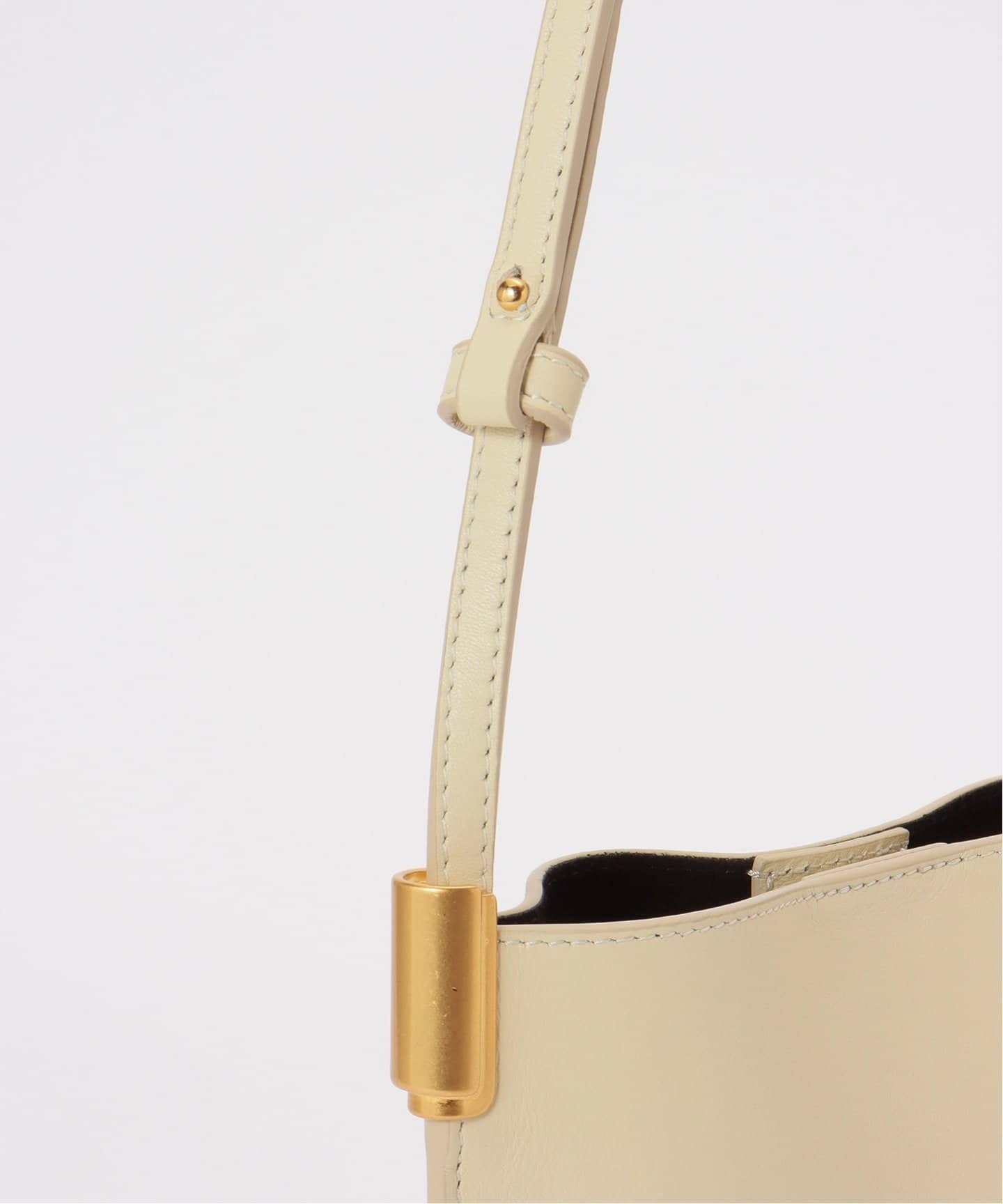 NEOUS/ネウス】 SHOULDER BAG（ショルダーバッグ）｜L'Appartement
