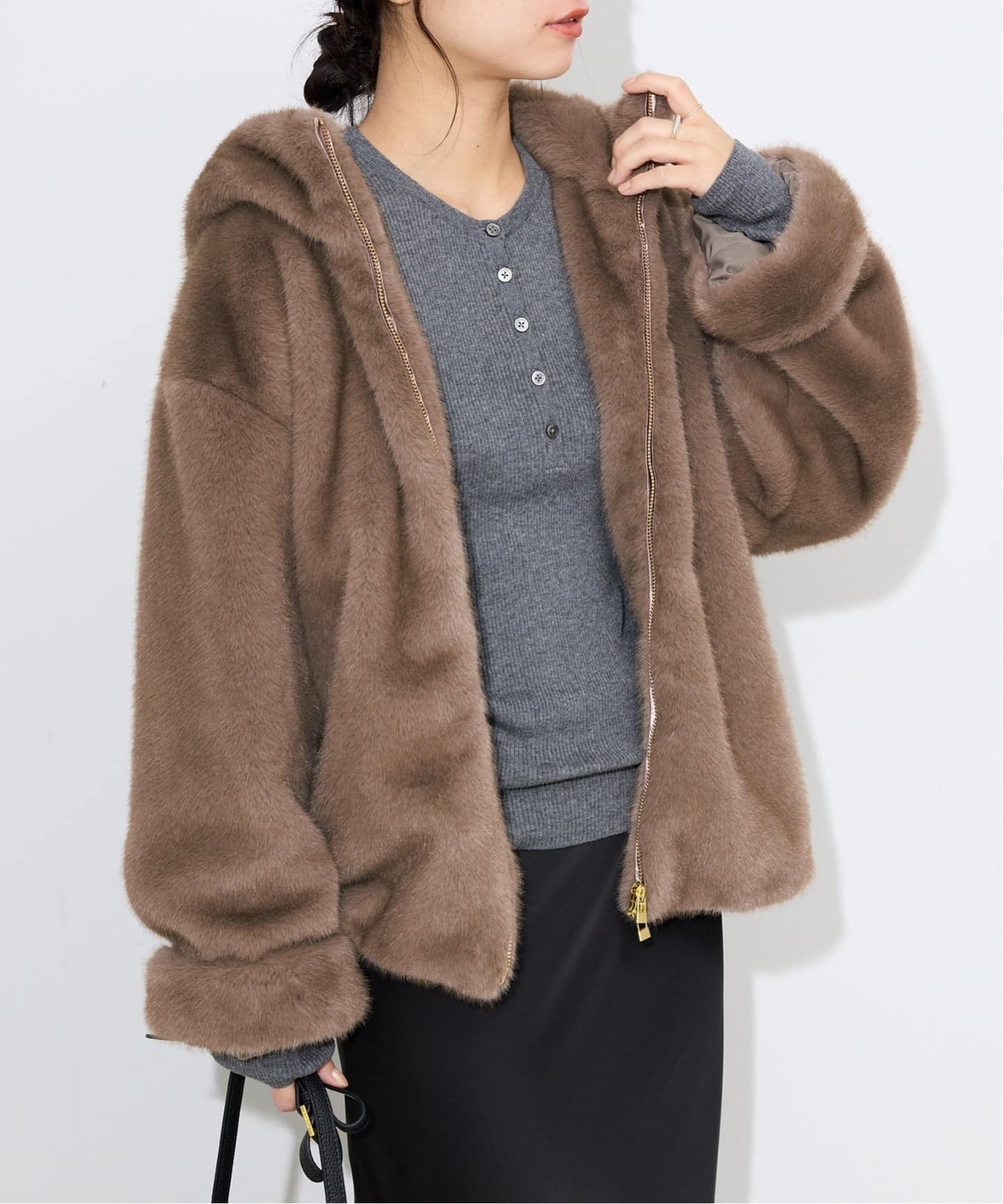 WEB限定/追加》FAKEファーフードブルゾン（その他ブルゾン／アウター