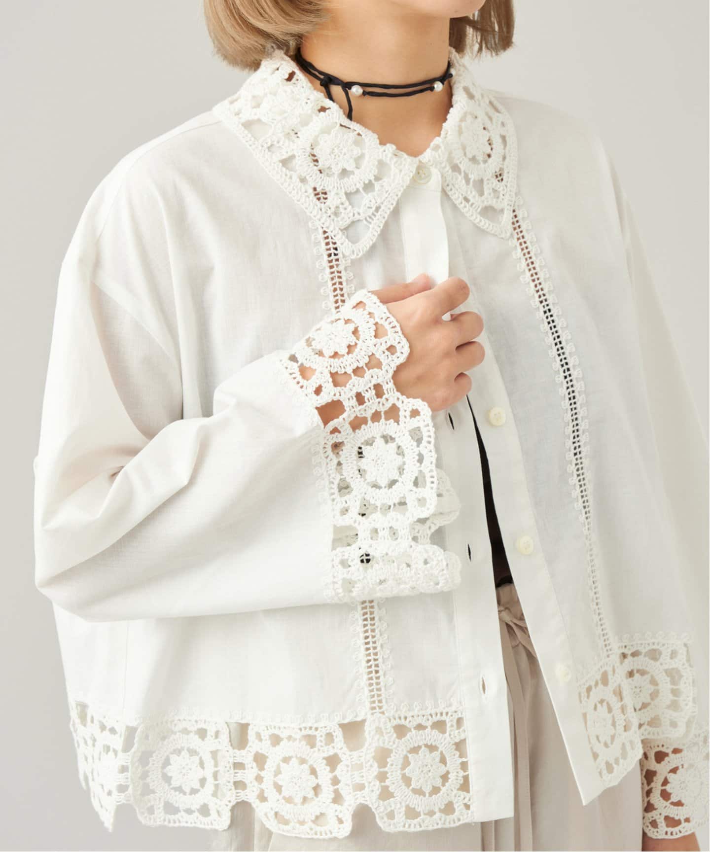 IENA LA BOUCLE エンブロイダリーレースコンビシャツ（シャツ