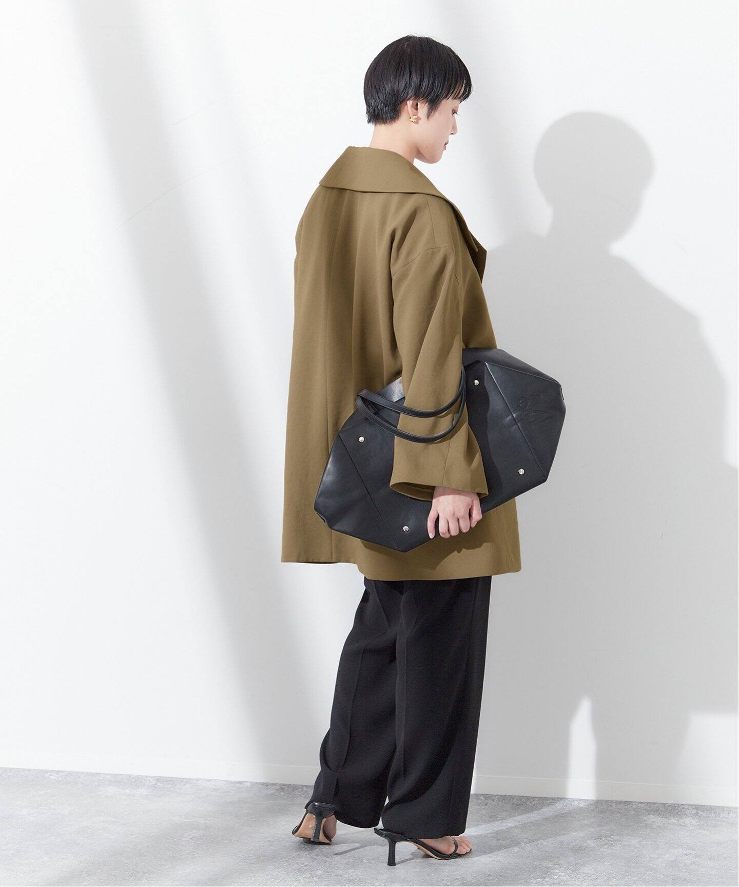 バックサテン ワイドカラーコート（その他ブルゾン／アウター