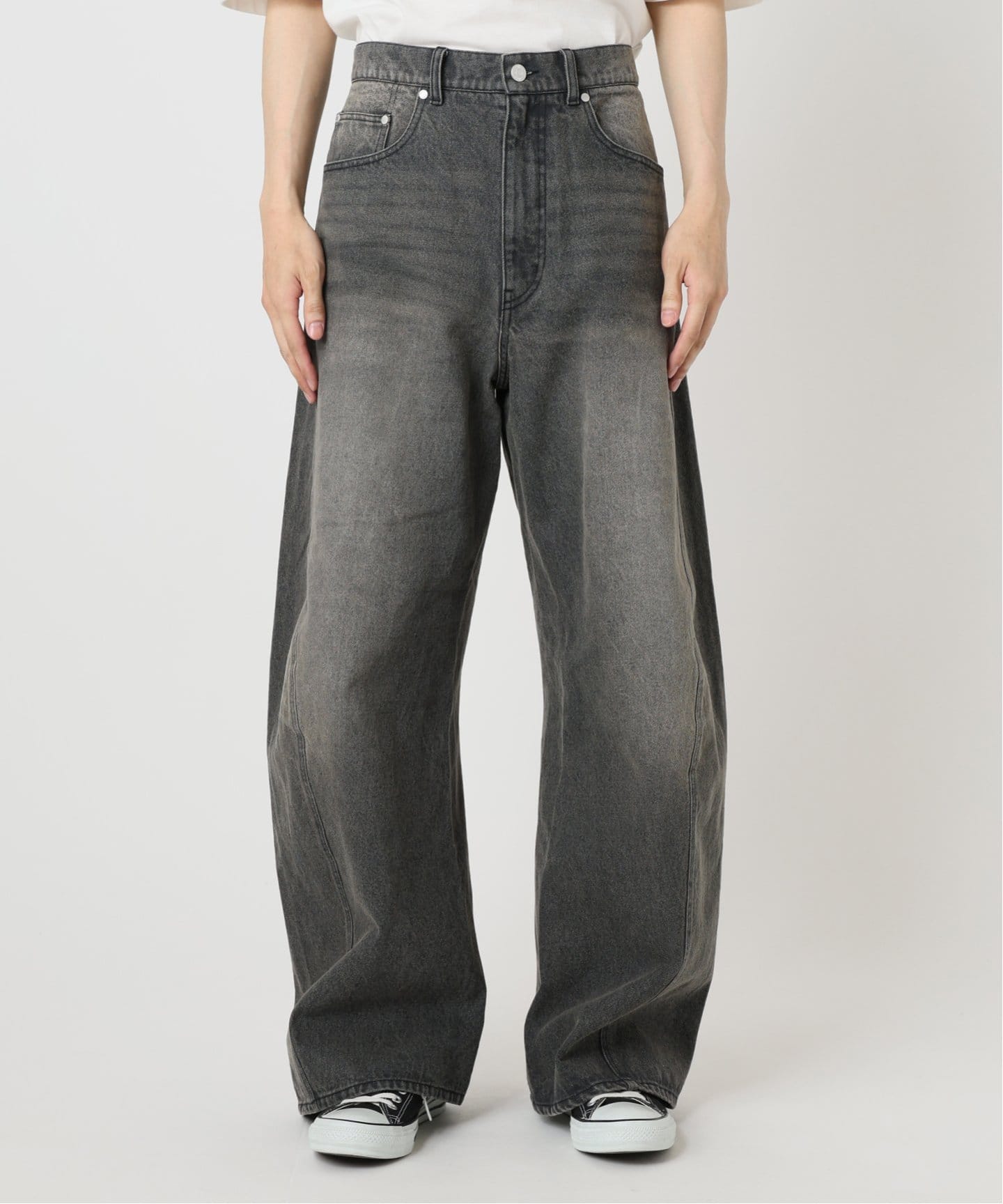 B.A.C.D] 3Dツイスト バギーデニムパンツ（デニムパンツ・ジーンズ