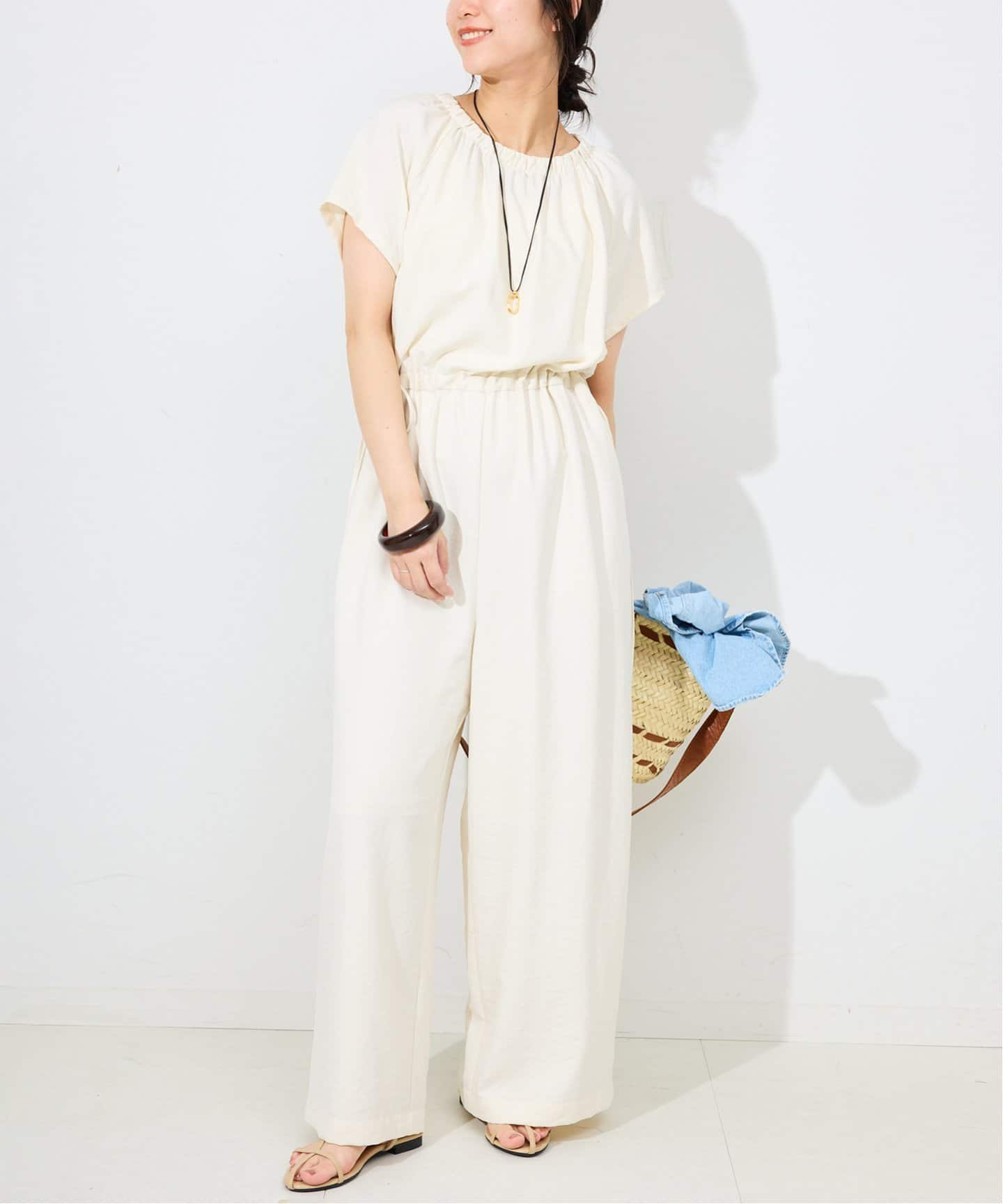 ドロストギャザーオールインワン（つなぎ／オールインワン）｜SLOBE