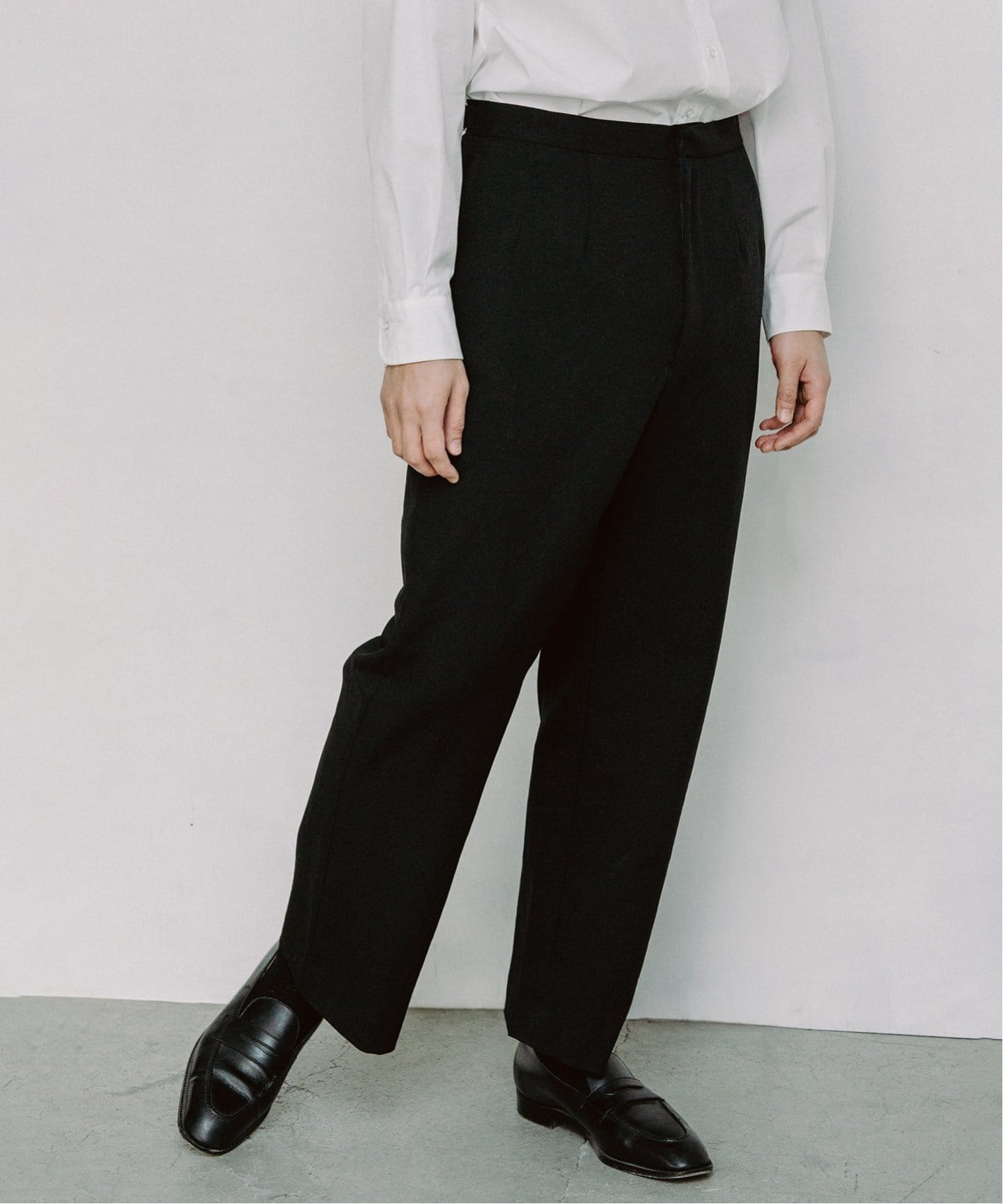 NEAT BLACK / ニート】別注 サイド アジャスター パンツ（スラックス