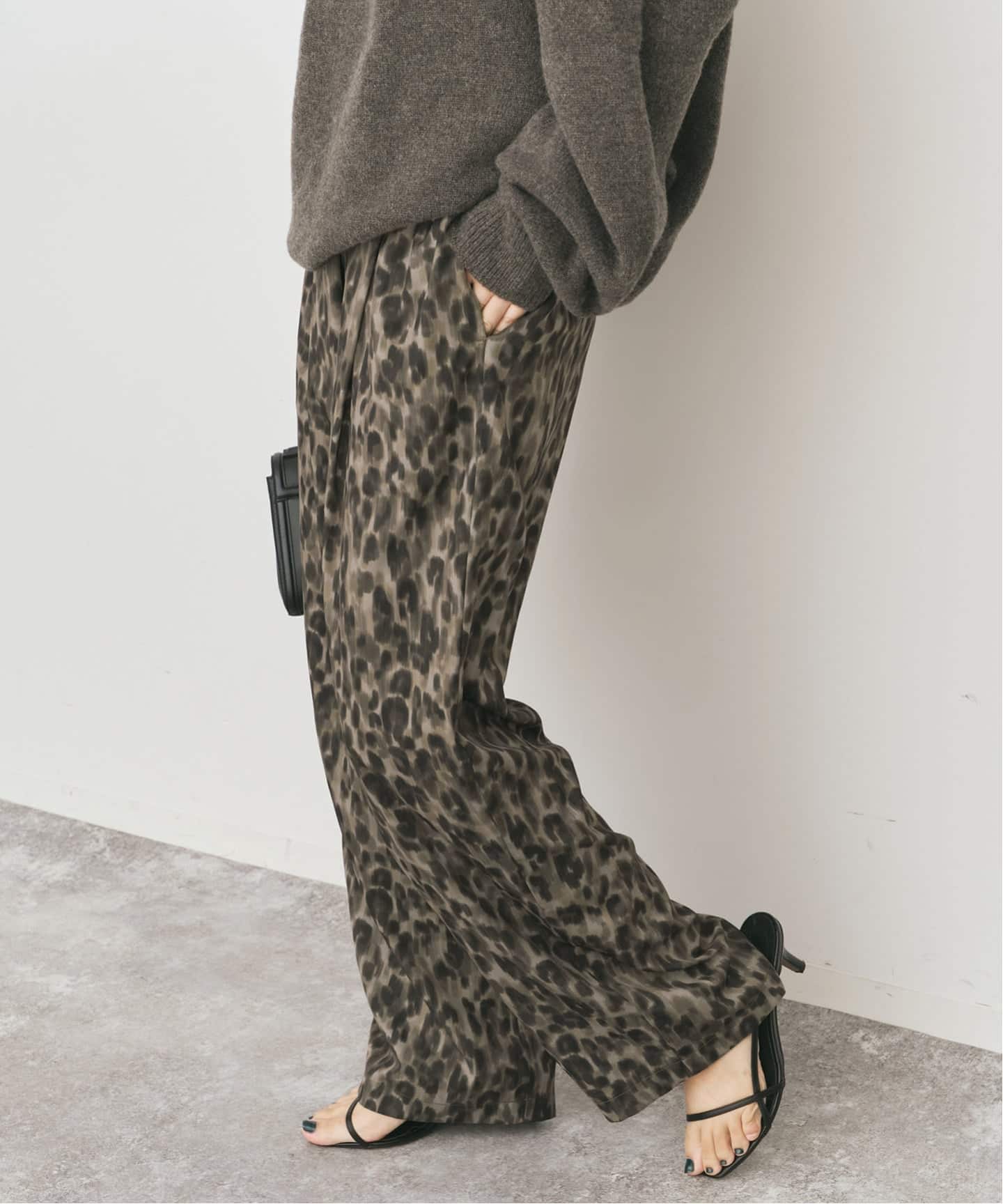 WEB限定 / 追加》レオパードプリントイージーパンツ（その他パンツ