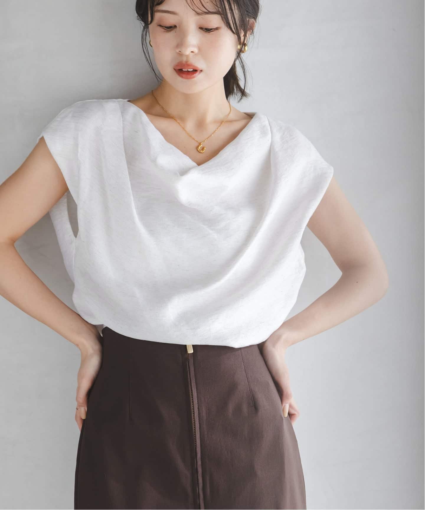 予約》ファジーリネンタックショルダーブラウス（シャツ／ブラウス