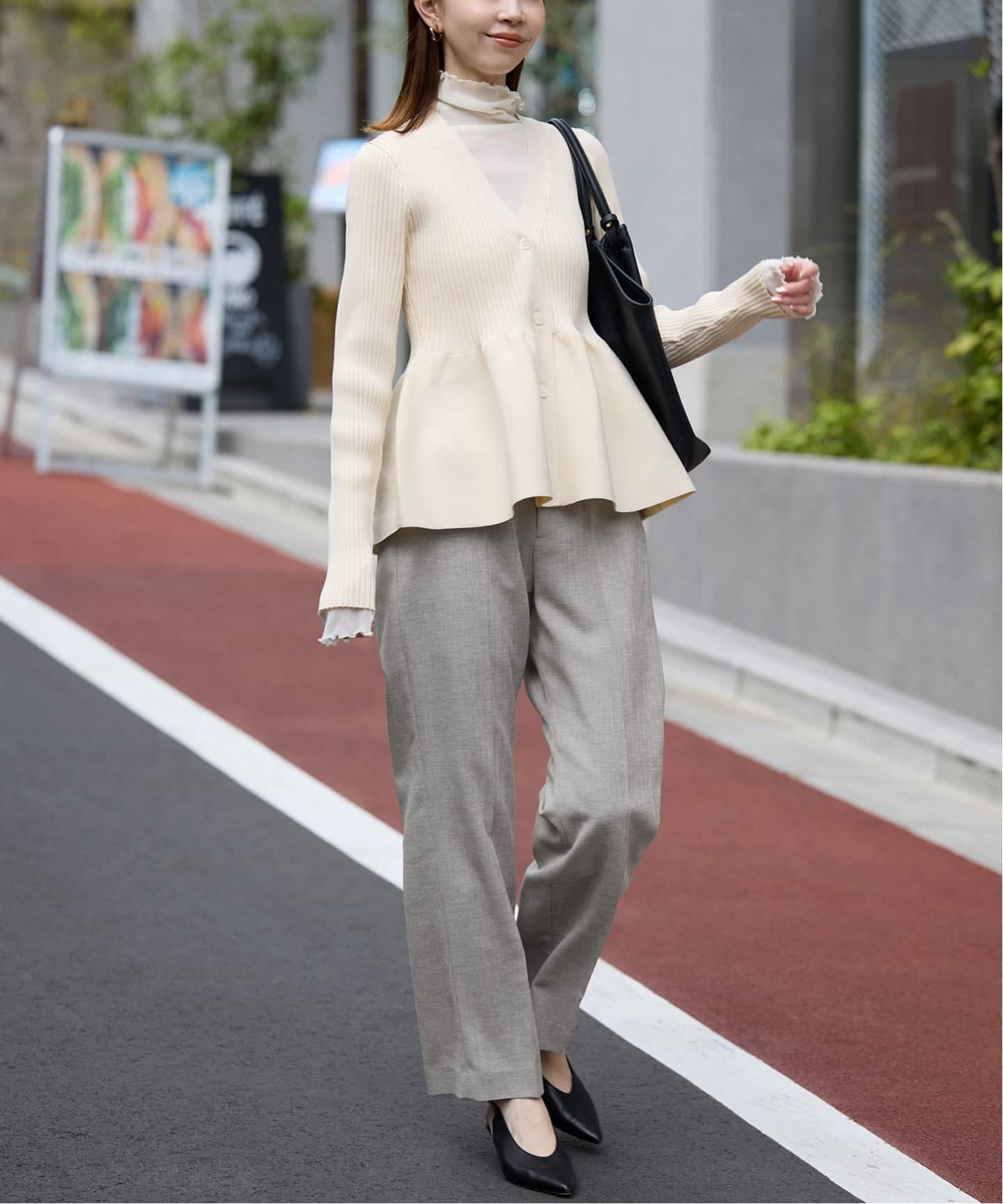 WEB限定/追加》Vネックペプラムカーディガン（カーディガン）｜SLOBE