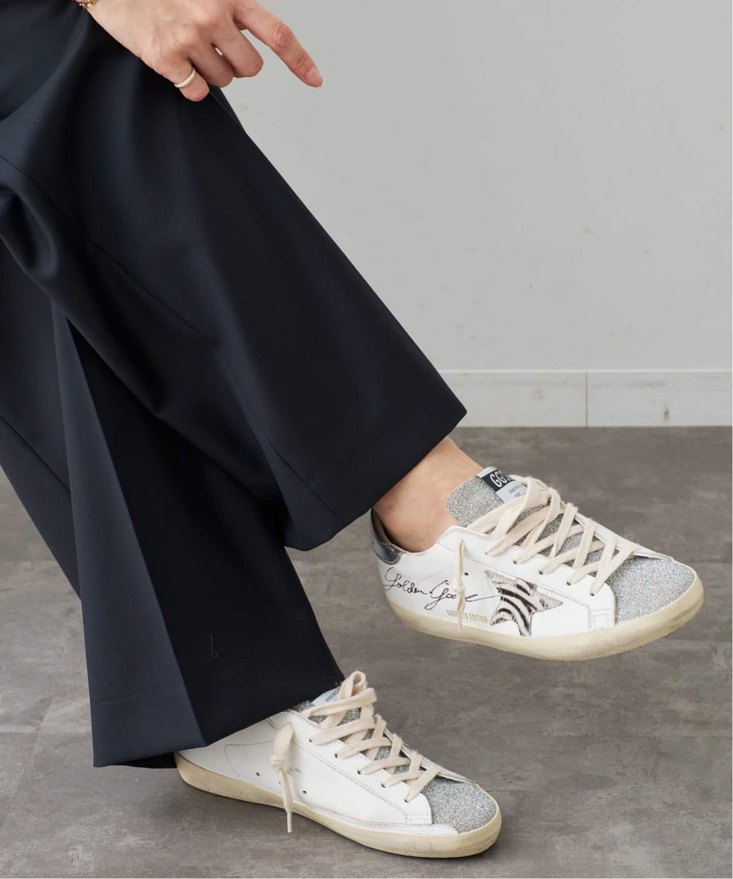 GOLDEN GOOSE / ゴールデングース】SUPER-STAR ZABRA CRYSTAL TO