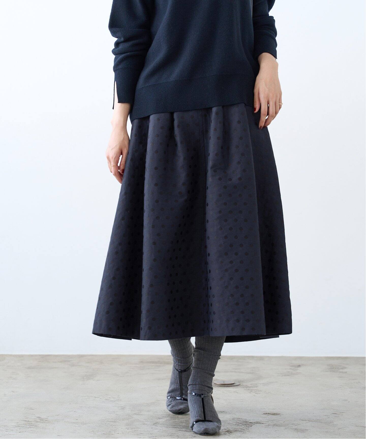 ドットジャガードタックスカート（ロング・マキシ丈スカート）｜IENA