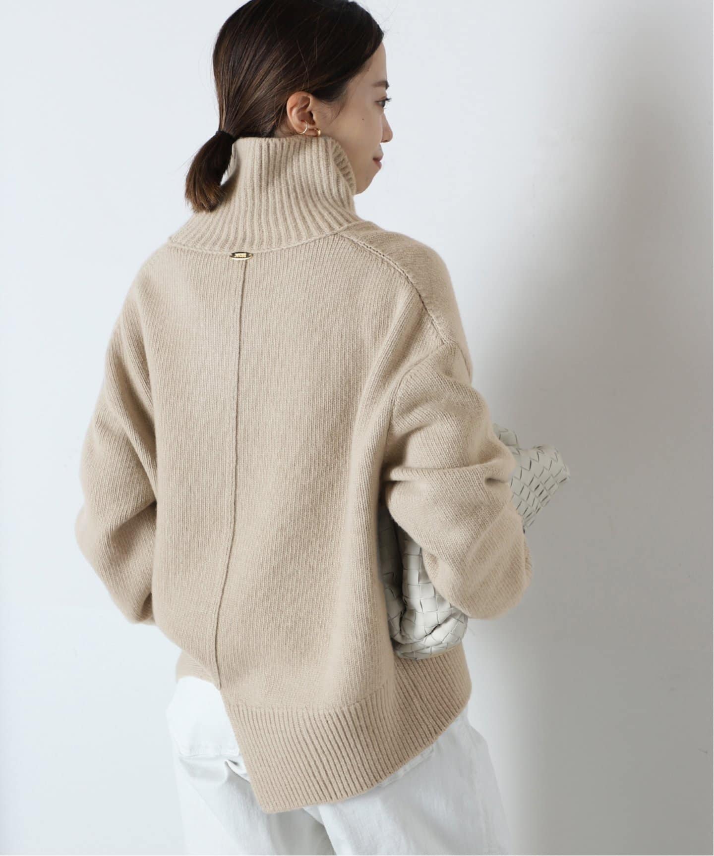 みらいドゥーズィエムクラスベージュ ジッパー付き ハイネック