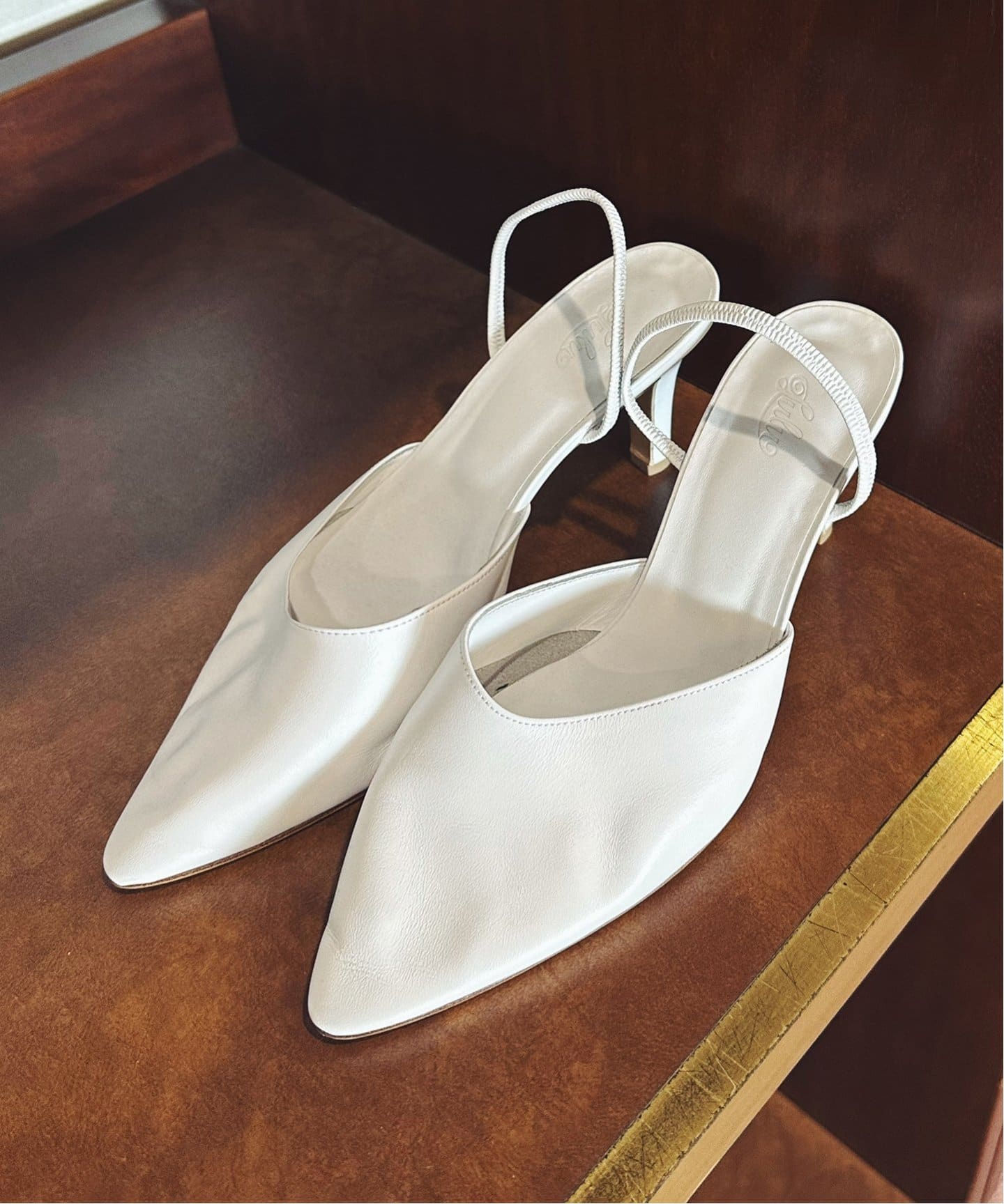 abc ポインテッドトゥ ミュール（ホワイト）（その他シューズ）｜EDIT