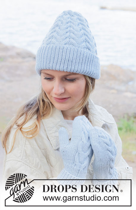 Frosted Bloom Mittens / DROPS 253-3 - Free knitting patterns by