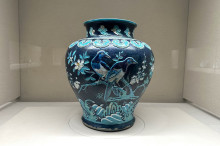 重要文化財 法花花鳥文壺 明時代・15世紀（住友グループ寄贈／安宅