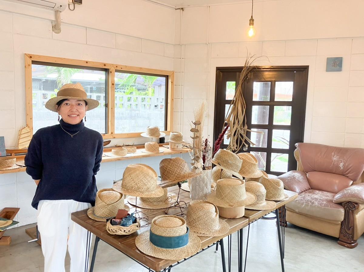 名護・真喜屋に帽子専門店「ウミ モリ アダン」 「琉球パナマ帽」を