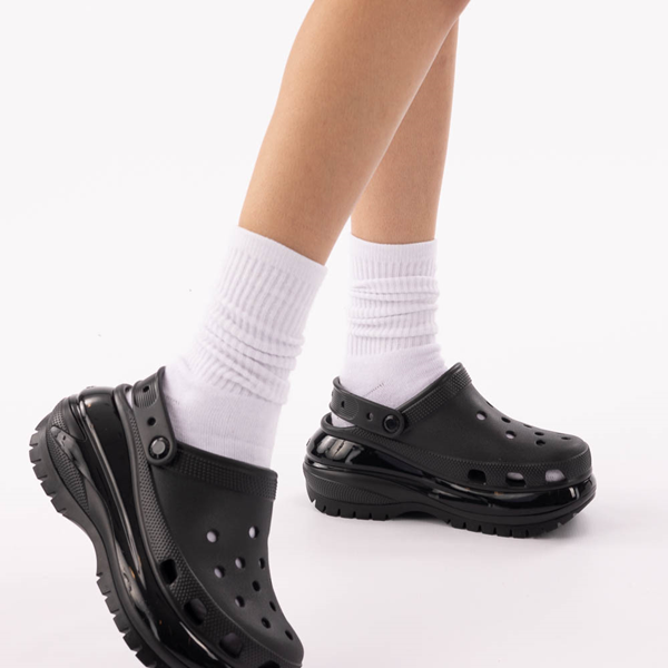 Crocs Classic Mega Crush Clog - Black | Journeys