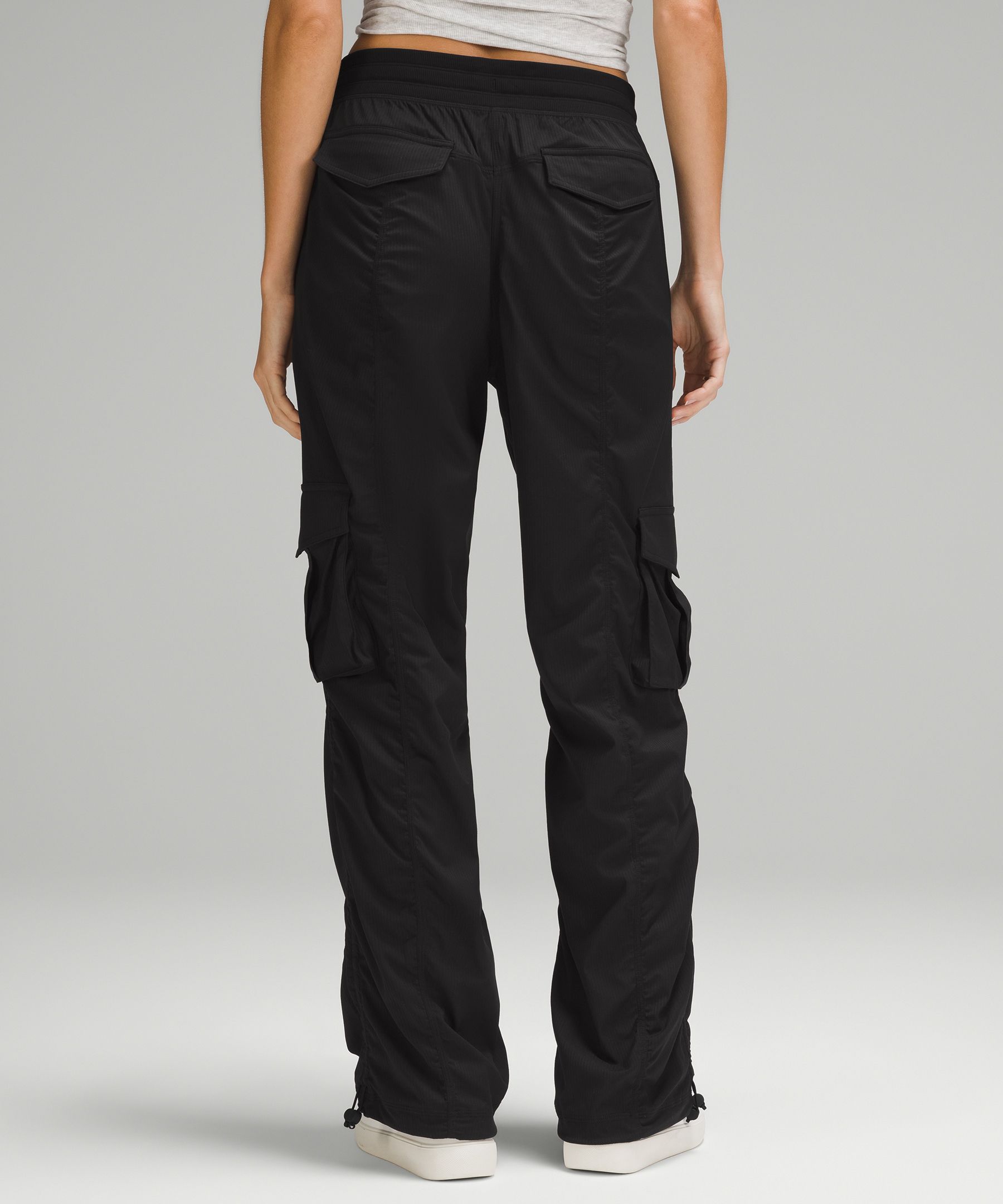 Dance Studio Relaxed-Fit Mid-Rise Cargo Pant | Women's Pants