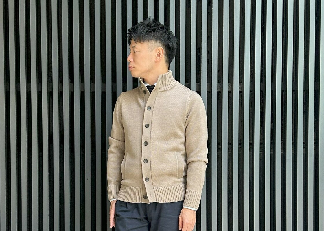 今年も欲しくなる！【スタンドカラーニットカーディガン】 | 読む