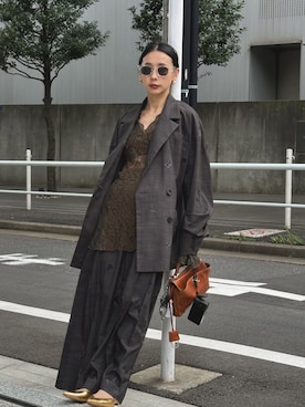 Ameriのテーラードジャケット（ブラック系）を使った人気ファッション