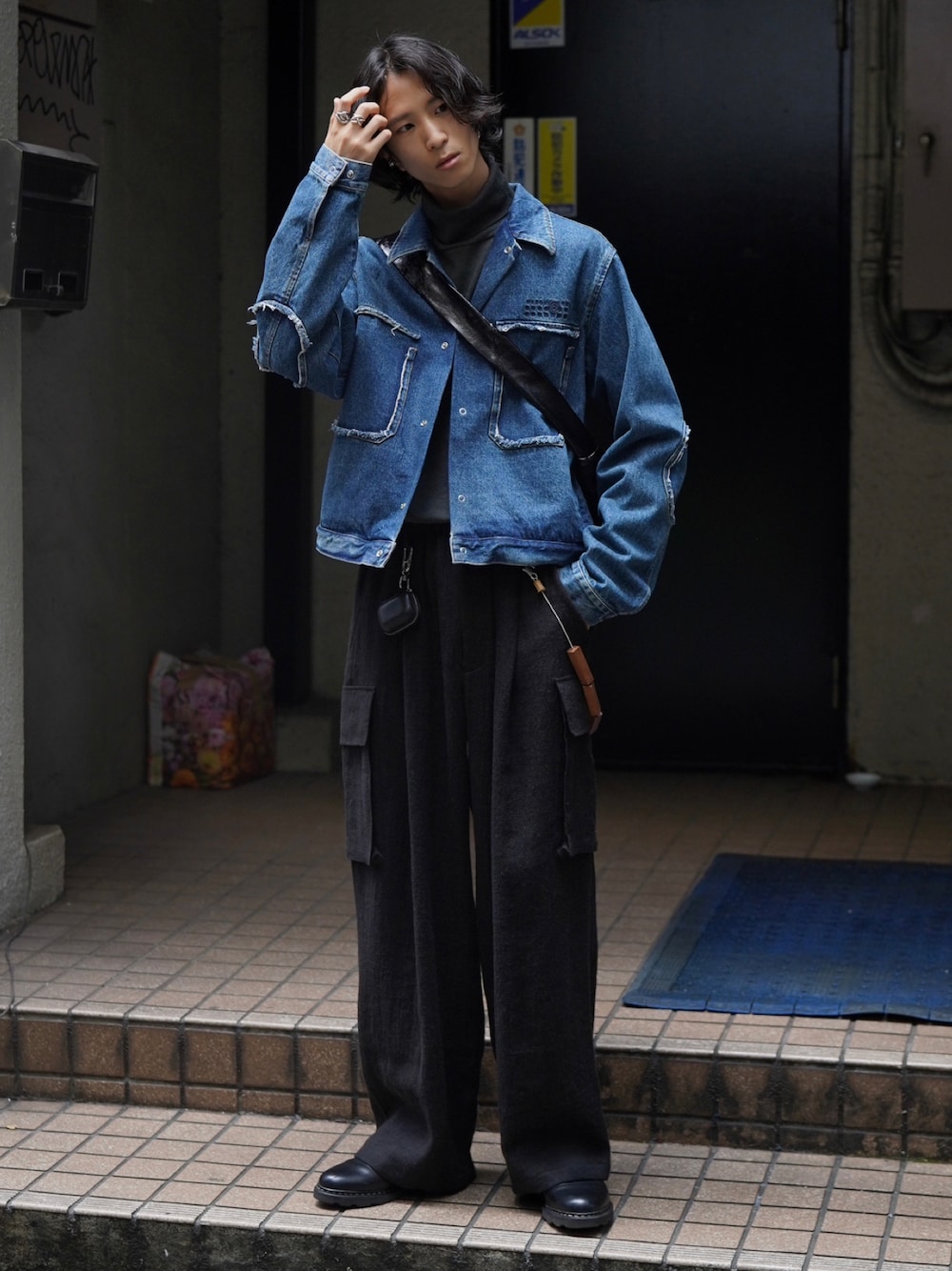 しー｜MM6 Maison Margielaのデニムジャケットを使ったコーディネート