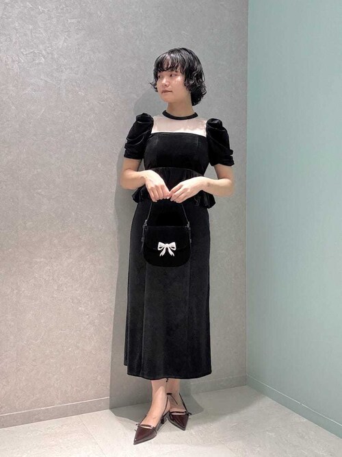 LILY BROWN（リリーブラウン） ドレス ペプラムベロアドレス