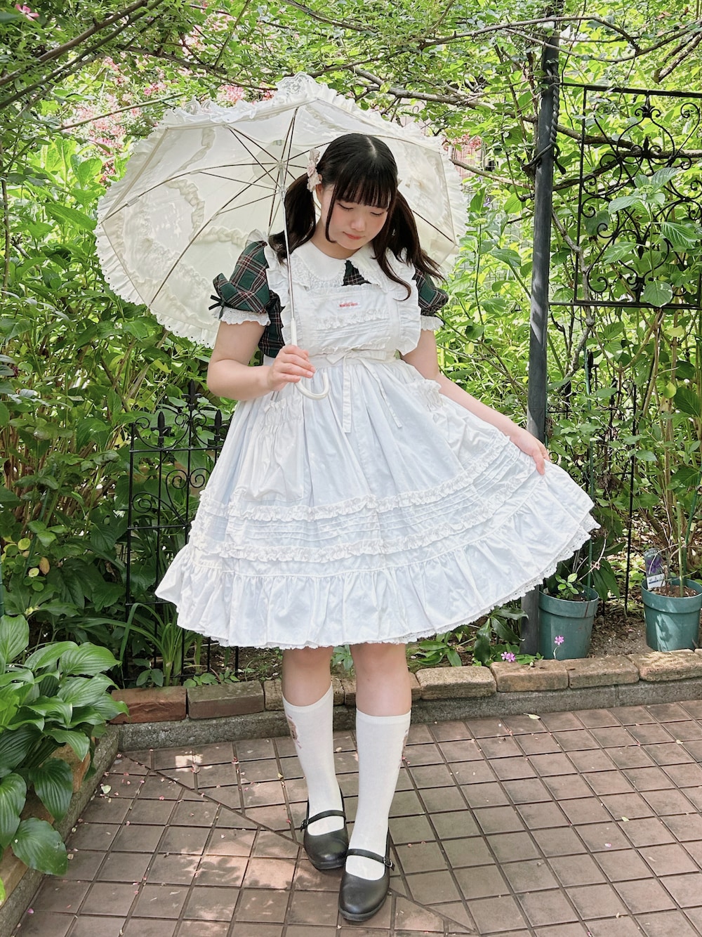 たまり｜モモコハウスのエプロンを使ったコーディネート - WEAR