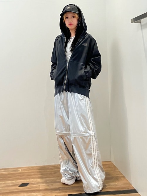 セール】Adilenium シーズン 4 チームガイスト フルジップ パーカー