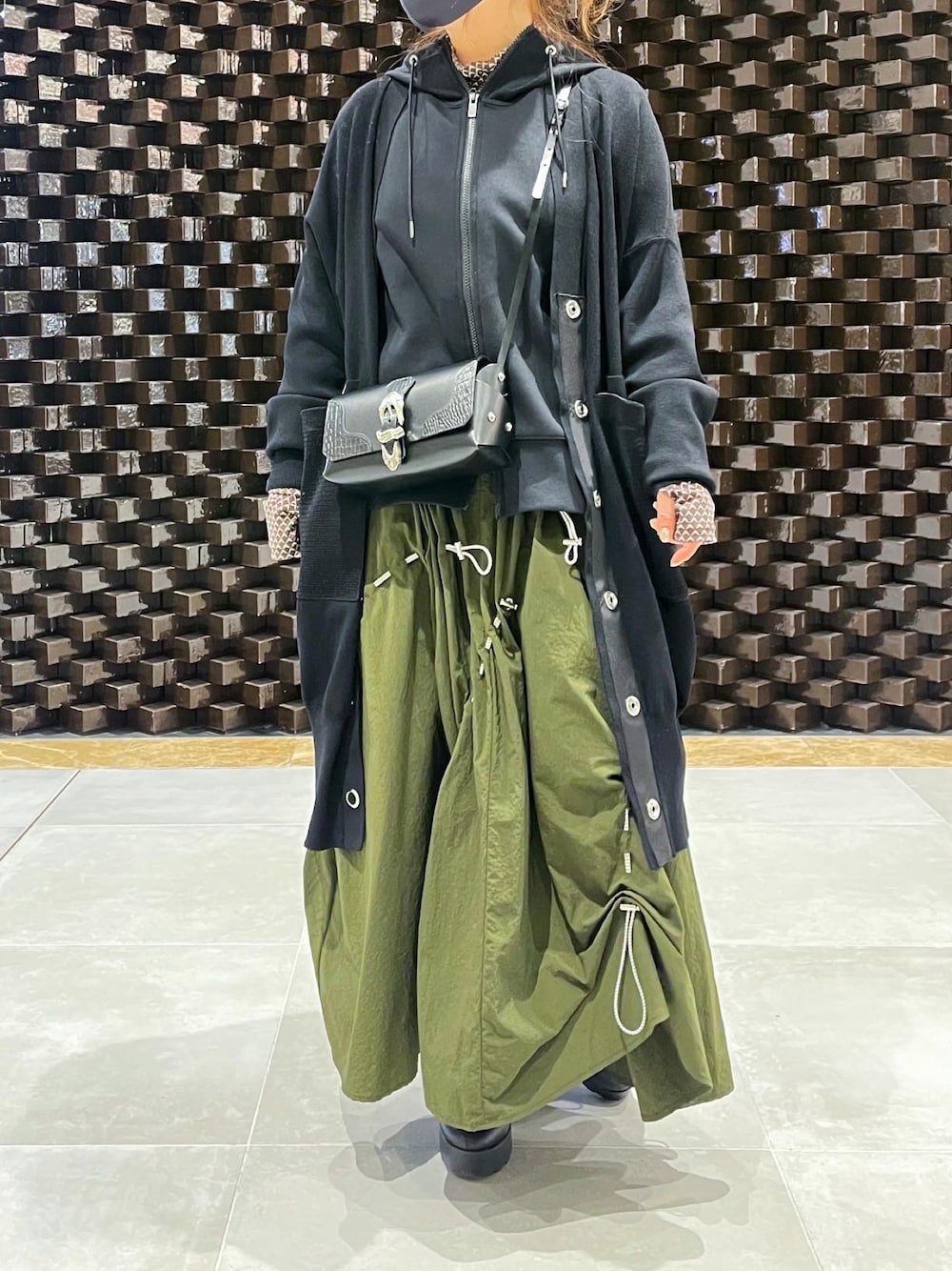 UN3D.（アンスリード）の「メッシュオーバーカーデ（カーディガン