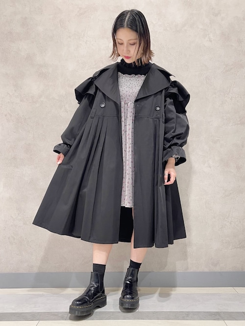 Candy Stripper STAFFCandyStripperさんのトレンチコートを使った