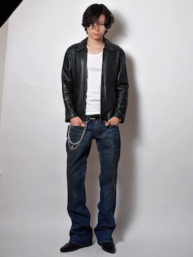 ライダースジャケットを使った「y2k」の人気ファッション