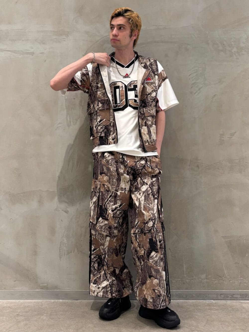 アディダス オリジナルス 迷彩柄 カーゴ ジップオフ パンツ、adidas