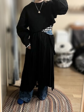 BLACK COMME des GARCONSのスカートを使った人気ファッション