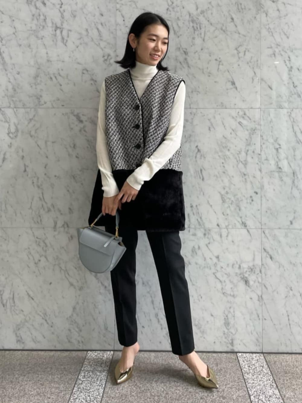 TOMORROWLAND （トゥモローランド）の「モノトーンロービング ファー