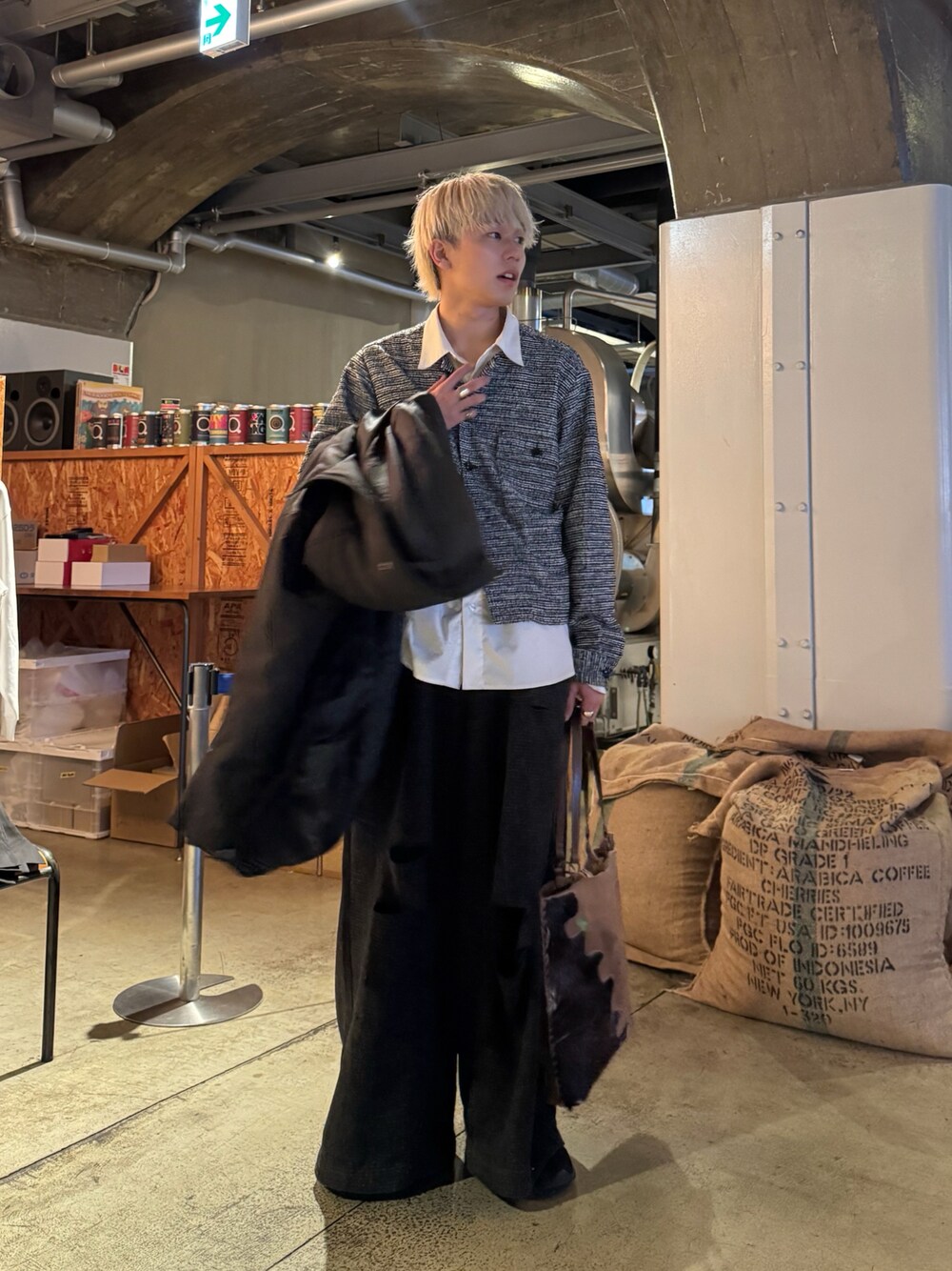 VICTIM（ヴィクティム）の「VICTIM ヴィクティム / NO COLLAR JACKET