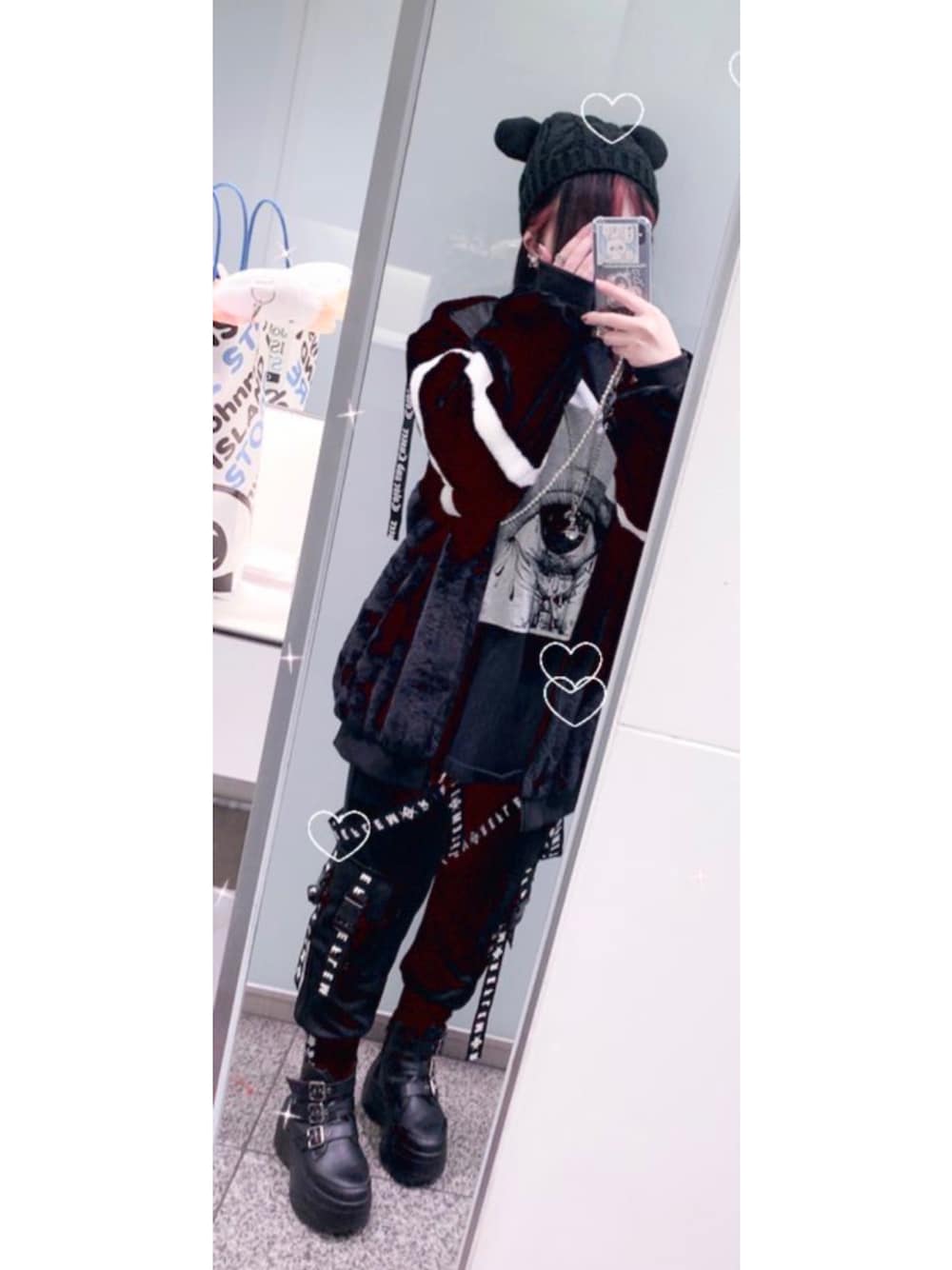 REFLEM/レフレム』ハーネスロゴベルトカーゴパンツを使った人気