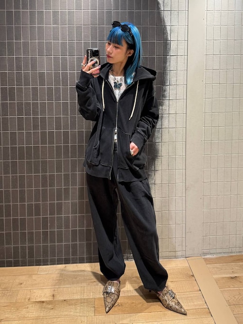 Champion別注】インディゴブラックZIPパーカー/594295（パーカー