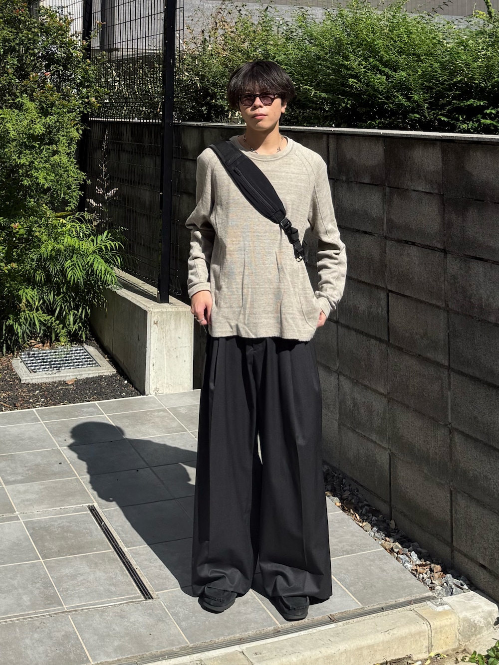 SUBLATIONSのスラックスを使った人気ファッションコーディネート - WEAR