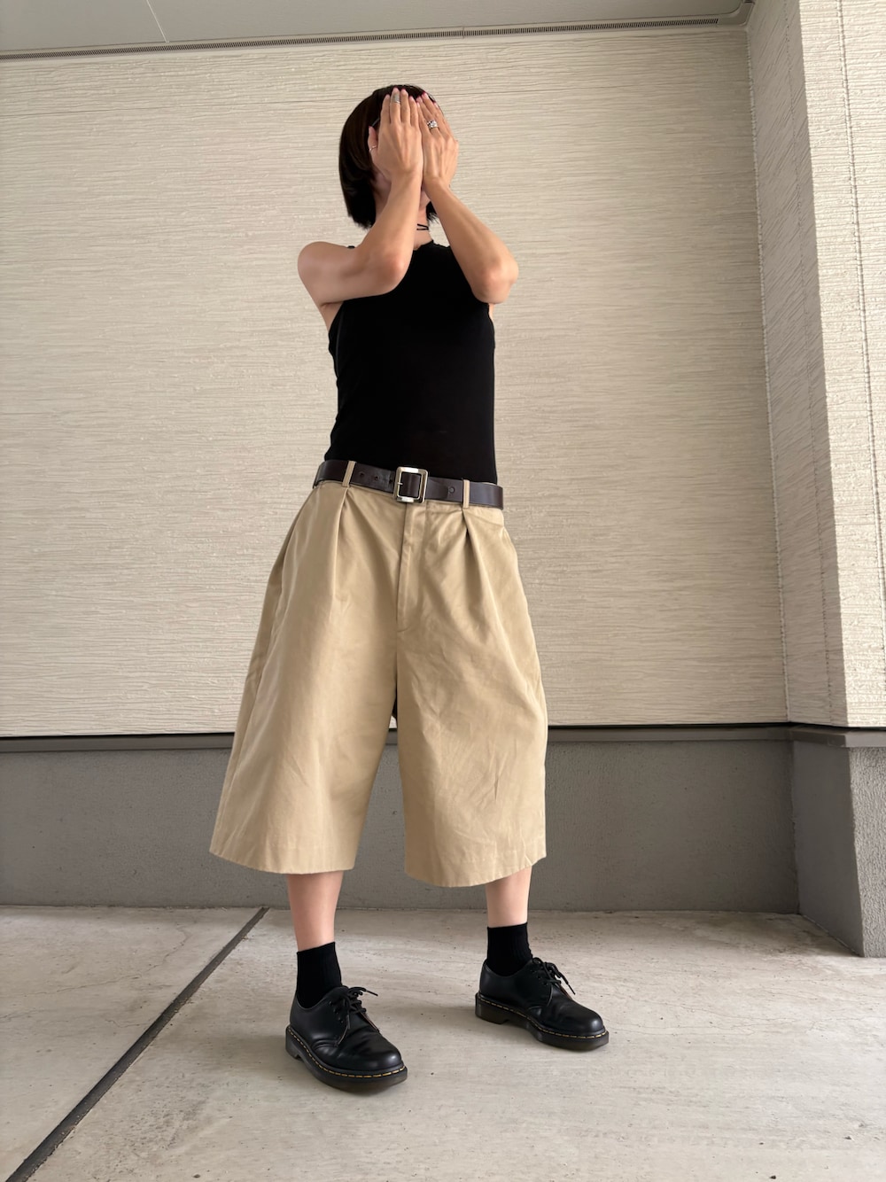 6(ROKU) ＞コットン チノ ショートパンツを使った人気ファッション