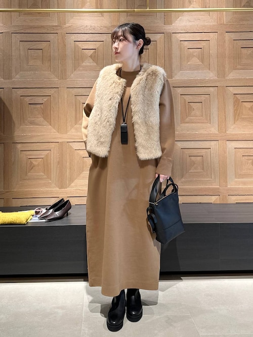 セール】Curensology(カレンソロジー)/ショートファーベスト（ベスト