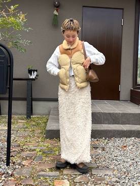 Rocky Mountain FeatherBedのダウンベスト（ベージュ系）を使った人気