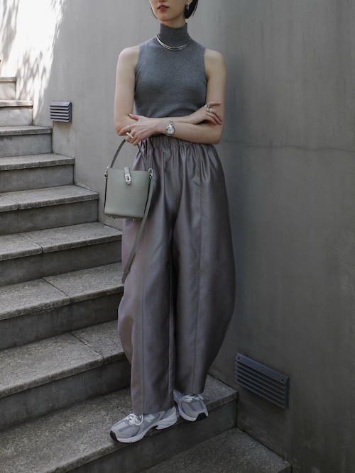 HeRIN.CYE スラックス パンツ Shiny cocoon pants シャイニーコクーン