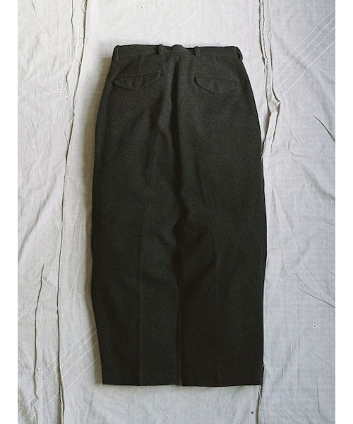 LIDNM（リドム）の「WOOL FLEECE TUCK PANTS（スラックス）」 - WEAR