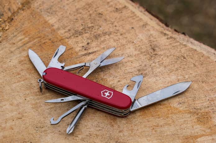 もしも”のときの命綱！？ 日本限定のビクトリノックス