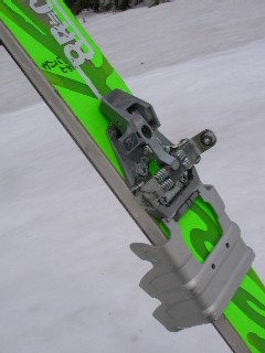 ディナフィットTLT用スキーアイゼン | テレマークスキー・ライフ