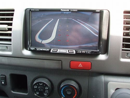 新型ハイエース！トヨタ純正ナビvs社外ナビ！！ | ハイエース新型