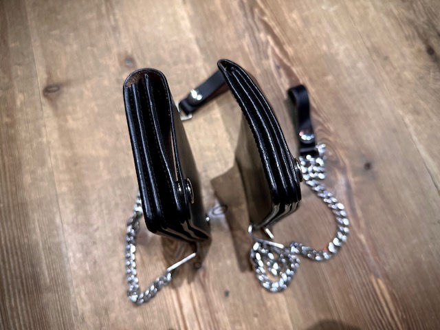 トラッカーウォレットが良い感じに経年変化してきました！！ | JUNKY