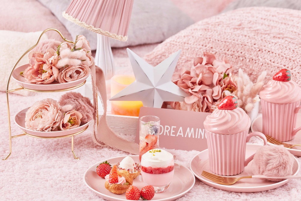 いちごスイーツブッフェ「ストロベリーコレクション」“ふわとろ”な甘さ