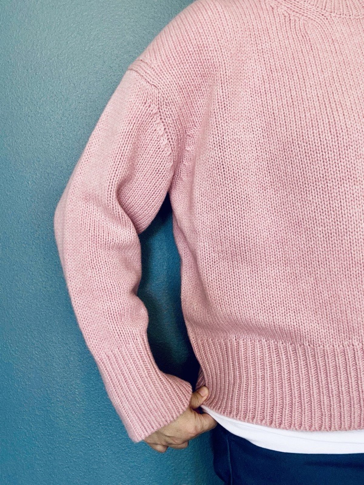 ギャルリー・ヴィー】自分に贈る「ピンクのセーター」で、身も心も