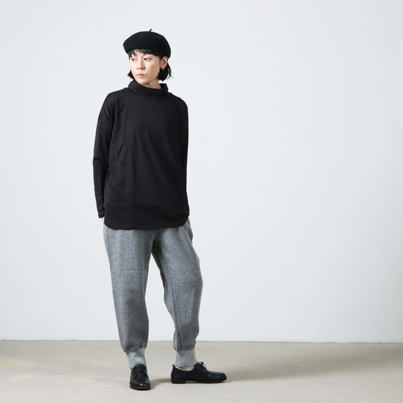 UNIVERSAL TISSU (ユニバーサルティシュ) ウールヘリンボン ジョガーPT