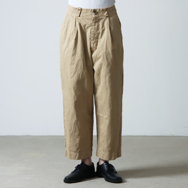 Veritecoeur (ヴェリテクール) タックパンツ