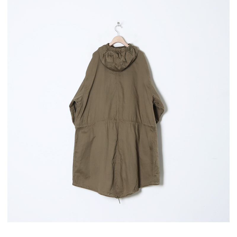 Veritecoeur (ヴェリテクール) フィッシュテールパーカー