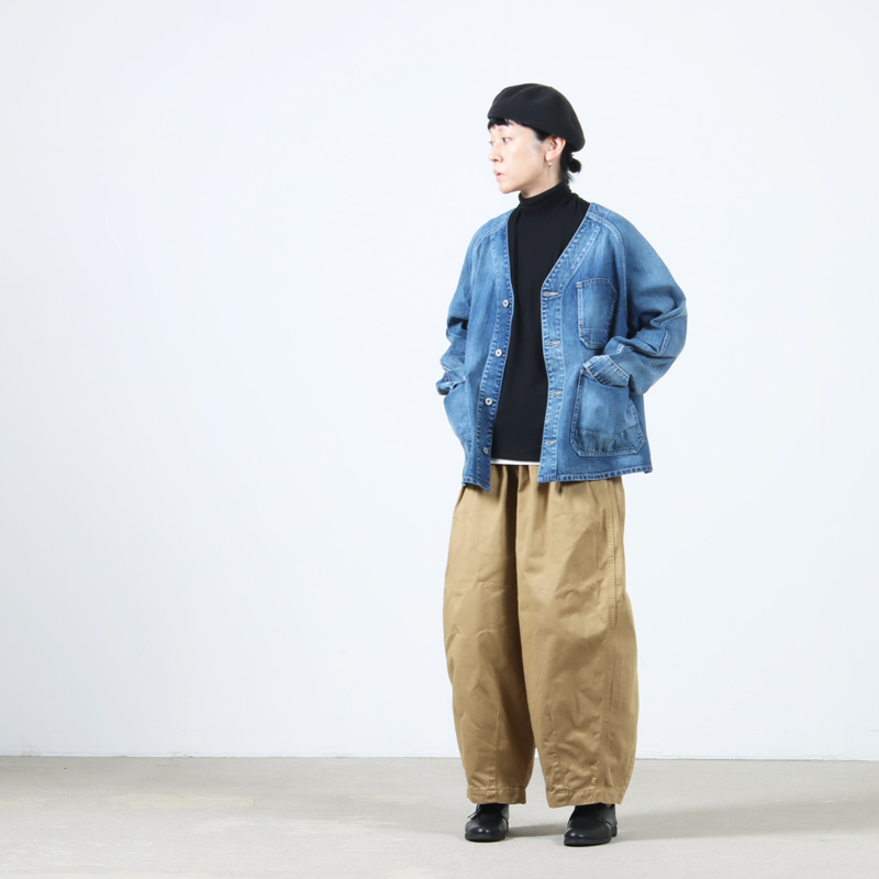 Veritecoeur (ヴェリテクール) ノーカラーデニムカバーオール